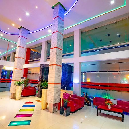 Miyanna Hotel Medan Zewnętrze zdjęcie
