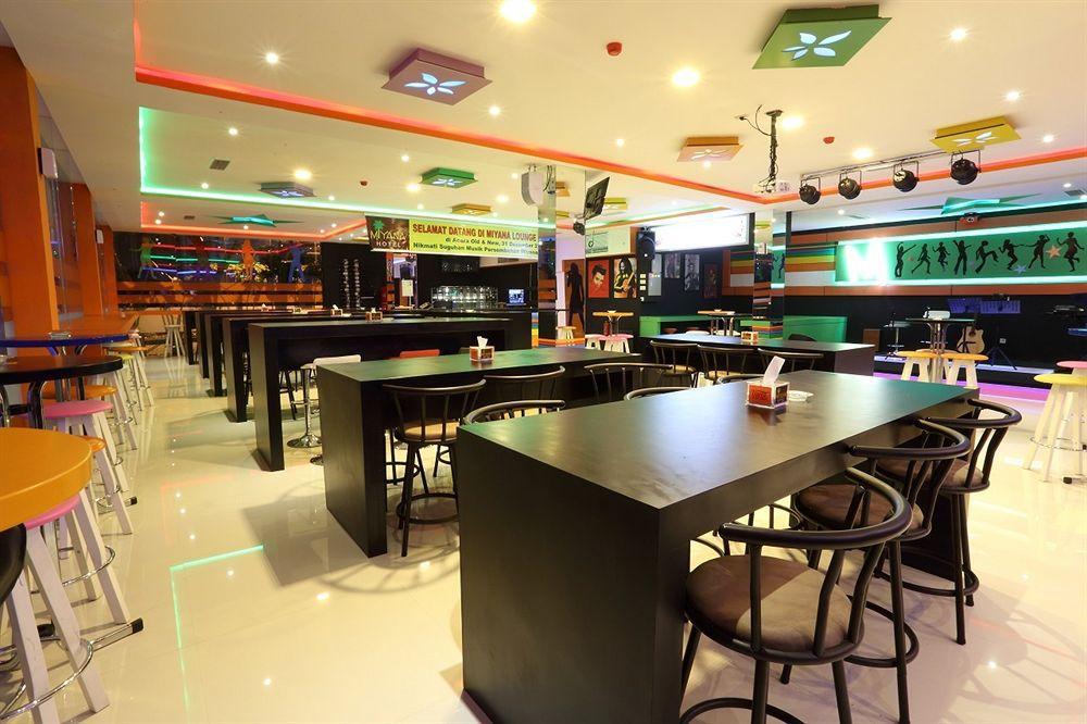 Miyanna Hotel Medan Zewnętrze zdjęcie