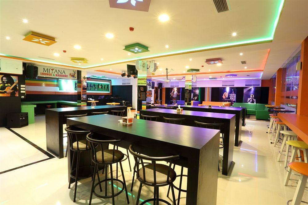 Miyanna Hotel Medan Zewnętrze zdjęcie
